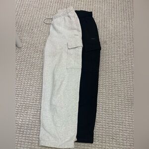 2 Aritzia Cargo sweats